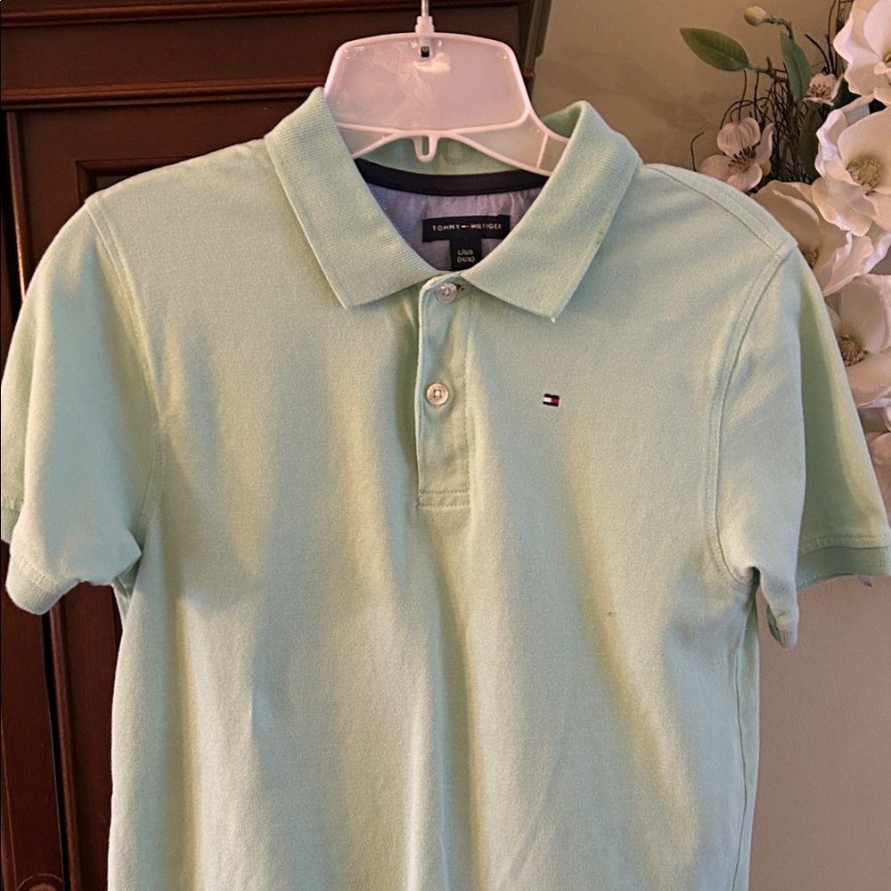 Tommy Hilfiger Polo. Large (14-16)